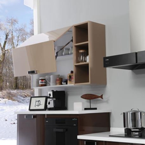 整體櫥柜是木工打造好還是定制好？